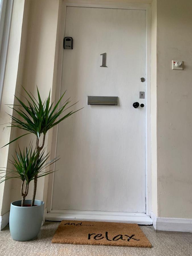 Cosy Studio Apartment Waterlooville Exterior photo